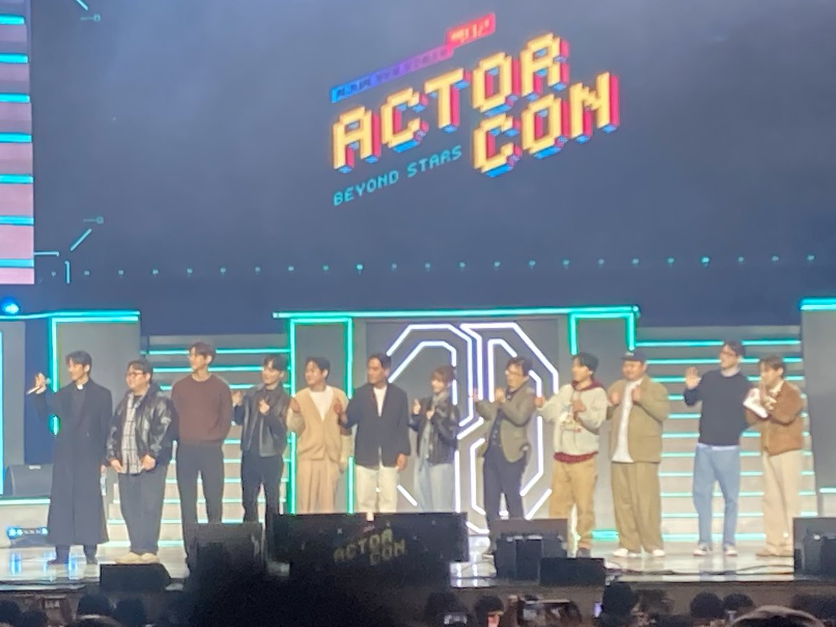 _southern_road's tweet photo. @~@ 트친트친
트친들이 본진을 처음본날 영상이나 사진을 보여줘

사진이 실물에 비해 한참 못 미친다는 것을 깨닫고 아직 발전하지 못한 사진영상기술이 통탄스럽기 그지없었던 날 https://t.co/h610B0AWMz