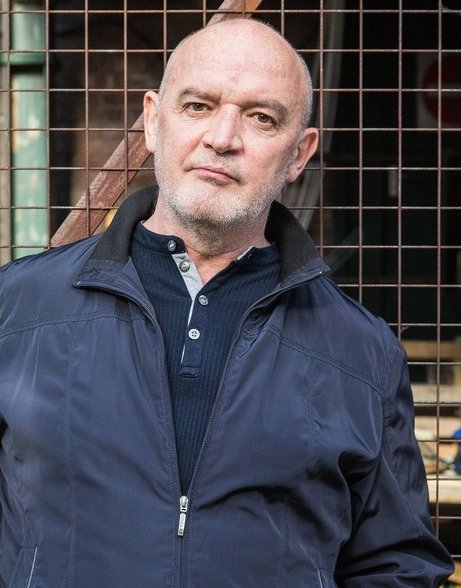 CheesyTweed's tweet photo. @RadioTimes https://t.co/7Y9NiGGM3T