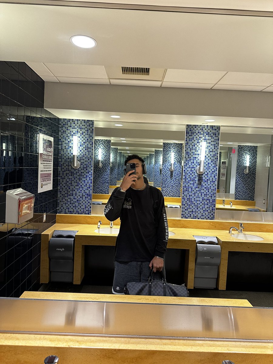 Atitty (@atitty_) on Twitter photo 