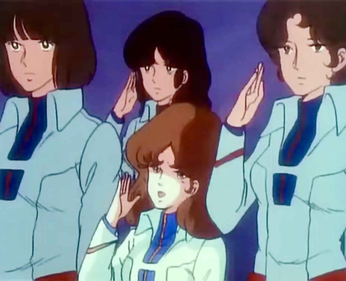 早瀬家は100年続く軍人家系。物語上で考えると2009年の100年前の1909年に1代目が20歳で軍人になったと仮定すると未沙は4代目。史実と繋げれば早瀬家は代々第一次､第二次大戦と統合戦争(架空)を経て星間戦争に関わった事に。波瀾万丈な早瀬家を舞台に物語作ったら面白いかもしれませんね。＃マクロス