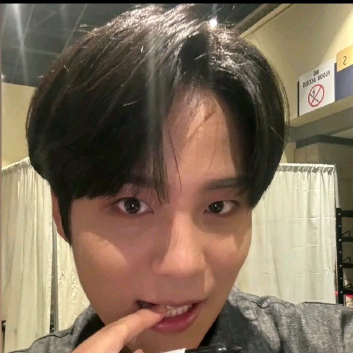 last night’s show was the wildest I’ve ever seen Jongho