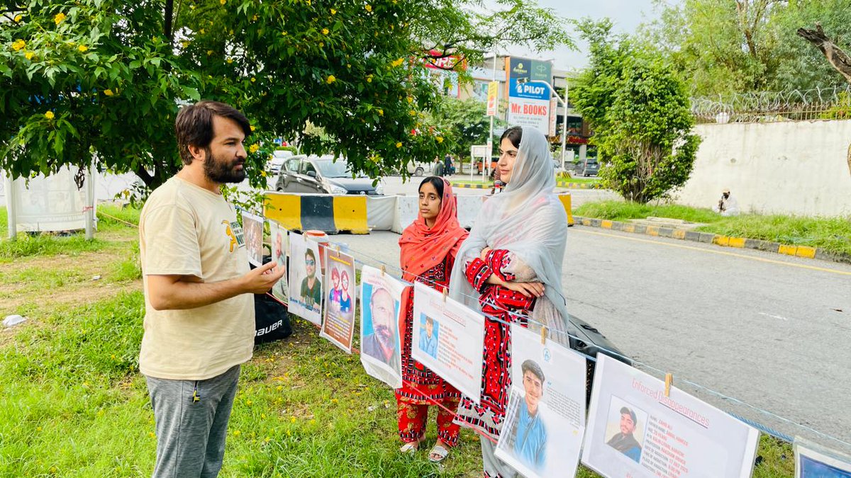 RCPBalochistan's tweet image. RCP comrades joined the Islamabad sit-in demanding release of BYC leadership, pledging full support to this struggle. State repression &amp;amp; enforced disappearances are a fight of all the oppressed &amp;amp; workers.

#ReleaseBYCleaders
#EndEnforcedDisappearances 
#DownWithStateRepression