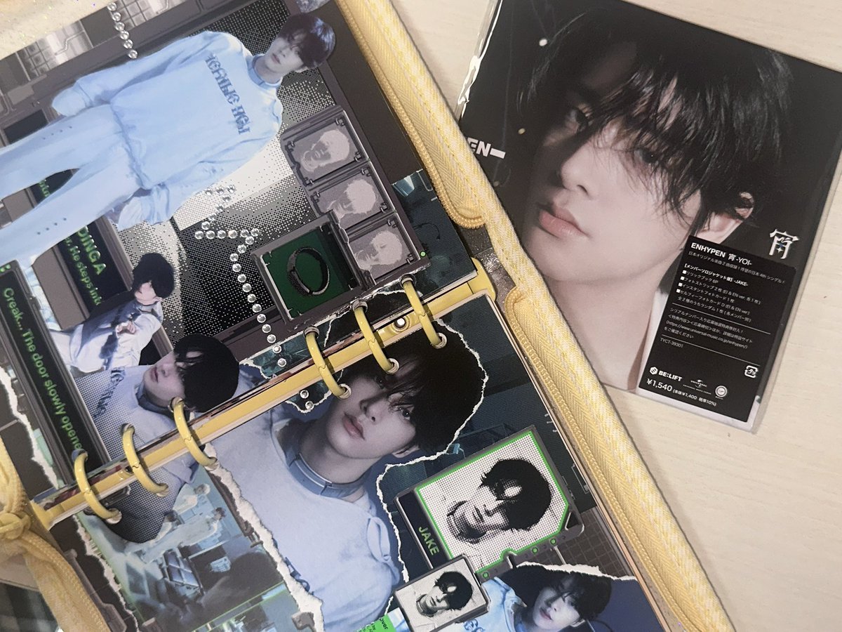 b2sideu's tweet image. 심심할때마다 개쓰다듬어야됨