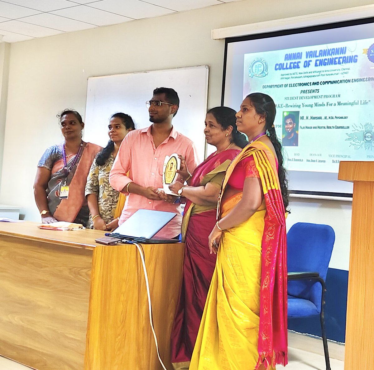 mentalwellnes's tweet photo. Heartfelt thanks to Annai Vailankanni College for the warm welcome and opportunity. My sincere gratitude to the Principal, HOD, and the ECE department staffs. A special thanks to my dear students for making the session truly remarkable and memorable❤️ https://t.co/NVvvUwzyiD