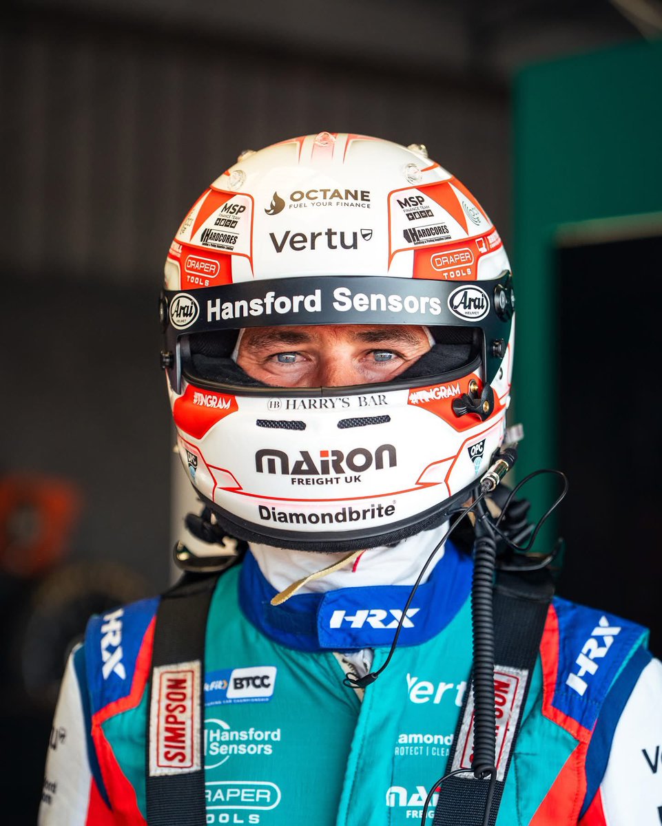 Excelr8M's tweet image. Race 2 Ready 🏁 #Vertu #EXCELR8 #BTCC #TeamVERTU #Knockhill @VertuMotors