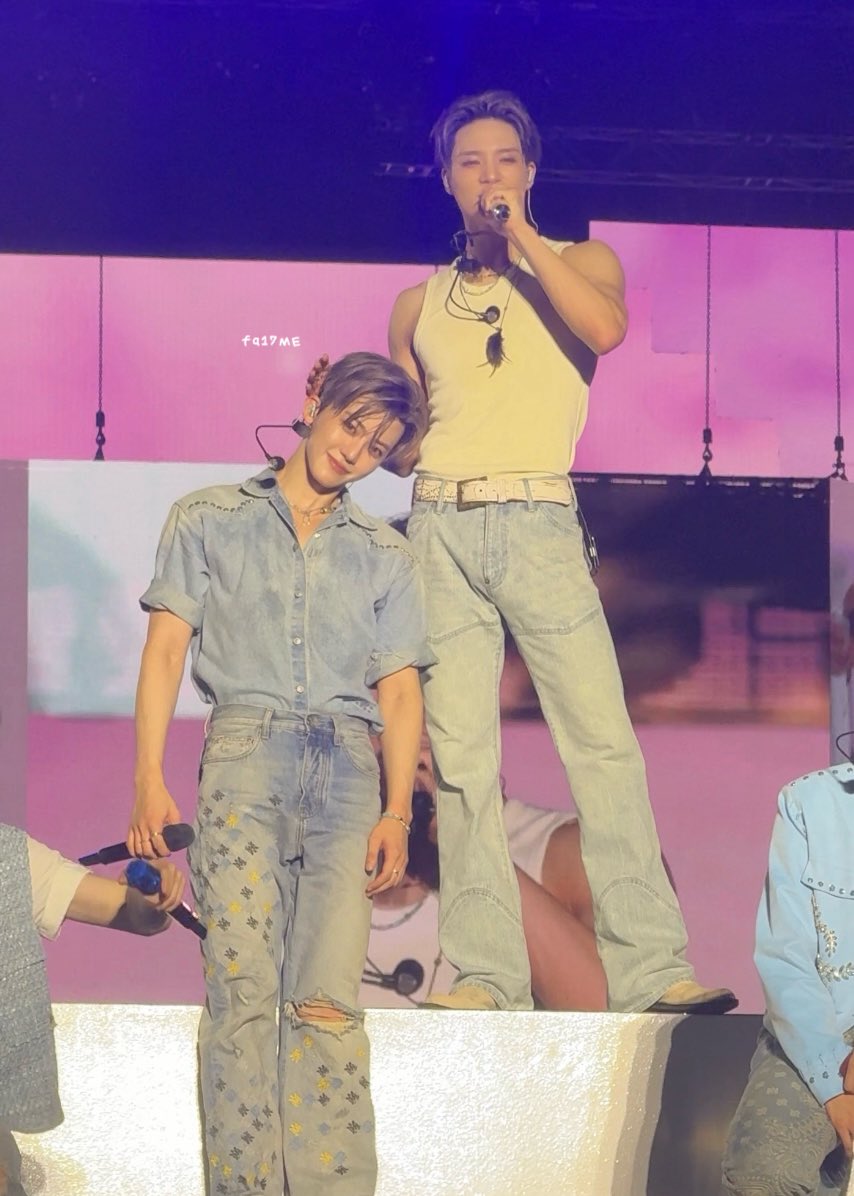 jungshasa's tweet image. CRIES 😭