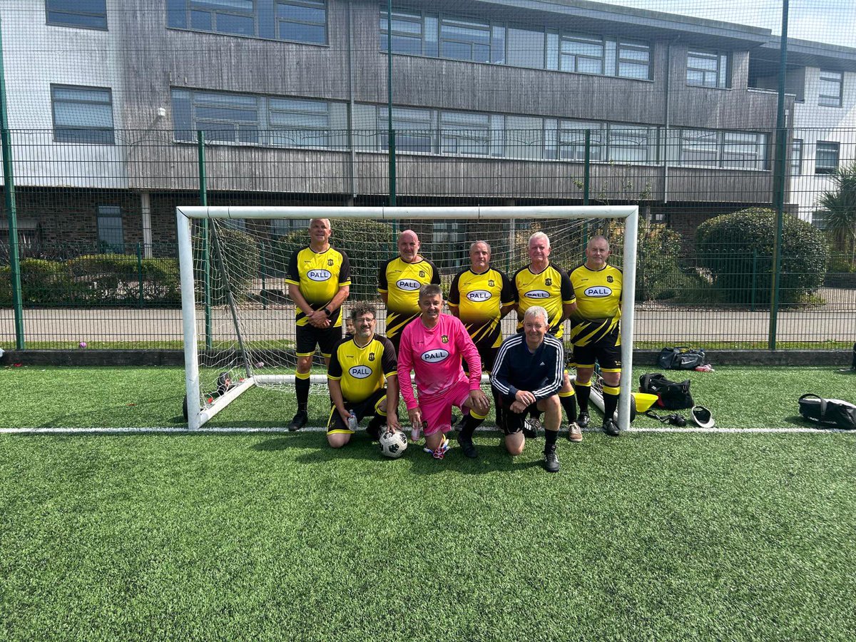 Cornwall FA (@cornwallfa) on Twitter photo WINNING NEVER GETS OLD๐๐ป๐
A massive congratulations to our winners <a href="/LanivetFC/">Lanivet Inn F.C.</a>๐ฅ
Worthy winners today, not conceding a single goal and going unbeaten throughout๐ฅ
A big thank you to our 5 fantastic match officials for their efforts today๐ค
Lastly congratulations to all WINNING NEVER GETS OLD๐๐ป๐
A massive congratulations to our winners <a href="/LanivetFC/">Lanivet Inn F.C.</a>๐ฅ
Worthy winners today, not conceding a single goal and going unbeaten throughout๐ฅ
A big thank you to our 5 fantastic match officials for their efforts today๐ค
Lastly congratulations to all