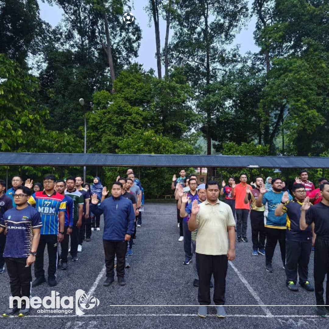 abimselangor's tweet photo. Program ini memberi peluang kepada peserta untuk ditauliahkan sebagai Sahabat Penggerak MADANI (SPM) di bawah Akademi Kenegaraan MADANI (AKM), sekali gus melayakkan mereka menjadi fasilitator serta pengisi kepada program-program kenegaraan di seluruh negara. https://t.co/lNLGkDZfh7