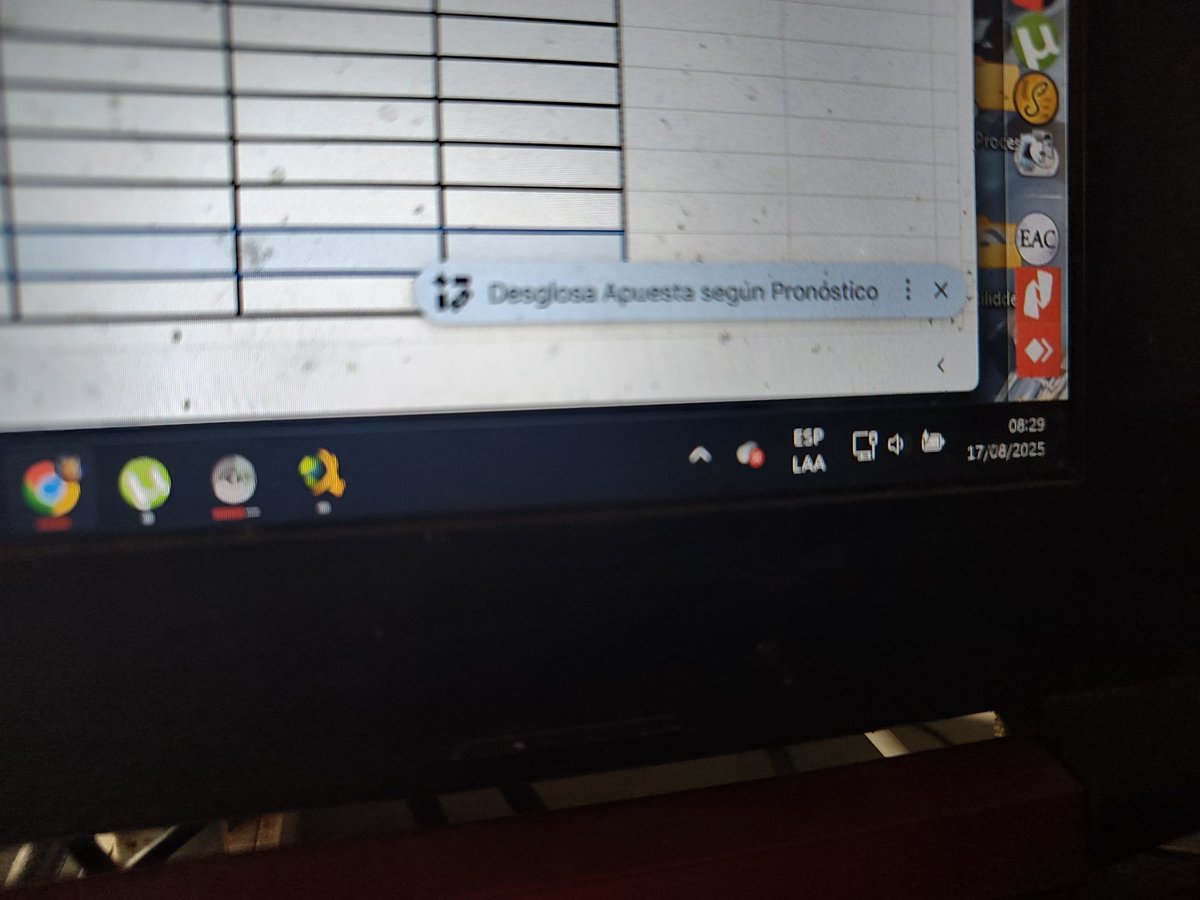 fernandomerino's tweet image. La IA ya está en todos lados. Estoy en pretemporada de #LosTipsDelDragon para el inicio de las ligas europeas y mientras edito mis análisis y pronósticos, la IA me sugiere análisis que puede hacer. #KEPENDEJO
