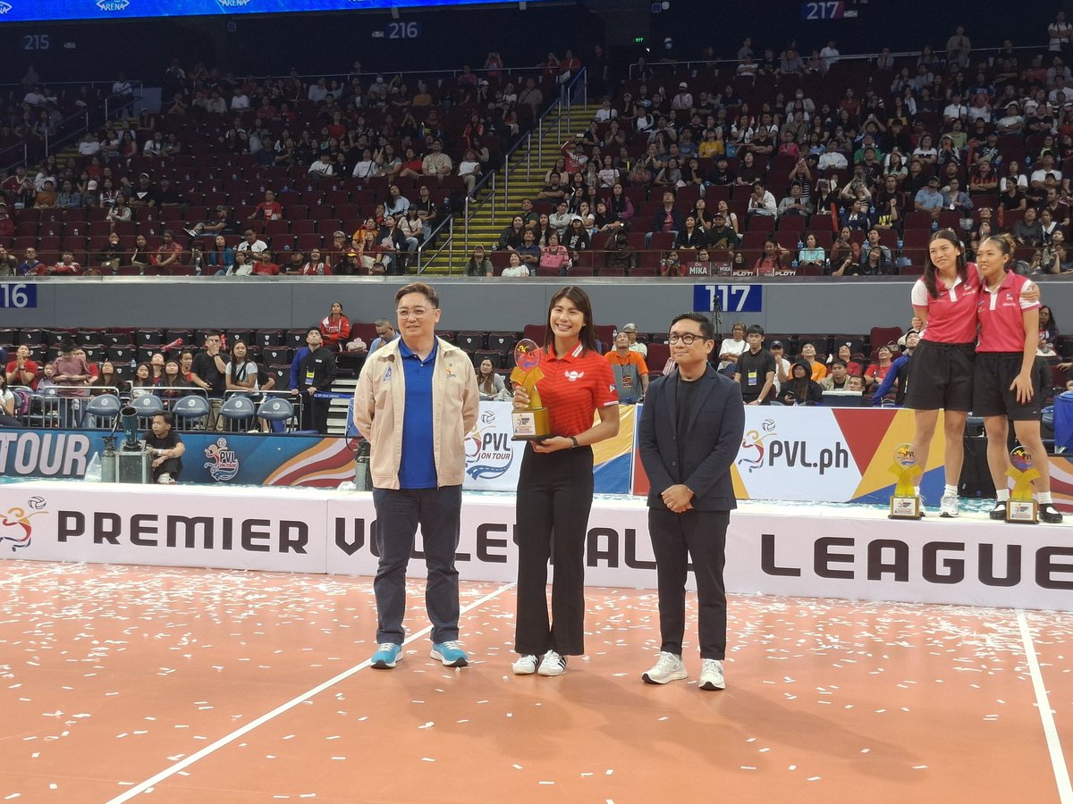 #PVLOnTour Premier Team (1/3) #PVL2025 

Best Setter: Kyle Negrito (Creamline)

Best Outside Spikers: Alyssa Valdez (Creamline) &amp; Myla Pablo (Petro Gazz)