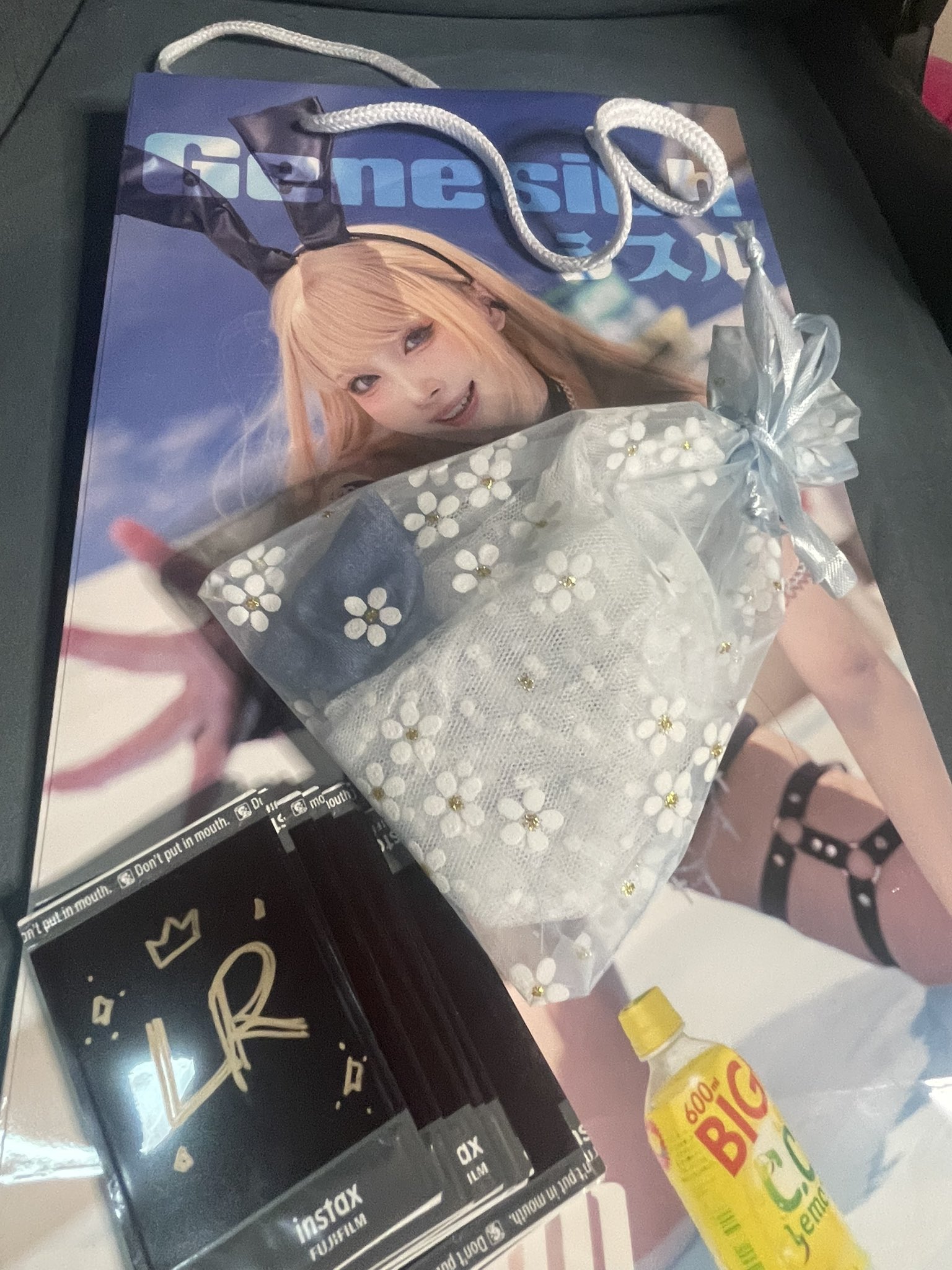 シスル　アクリルスタンド コスプレ コミケ Amazon.co.jp: アクリルスタンド ホロ メイドジャージ アクスタ