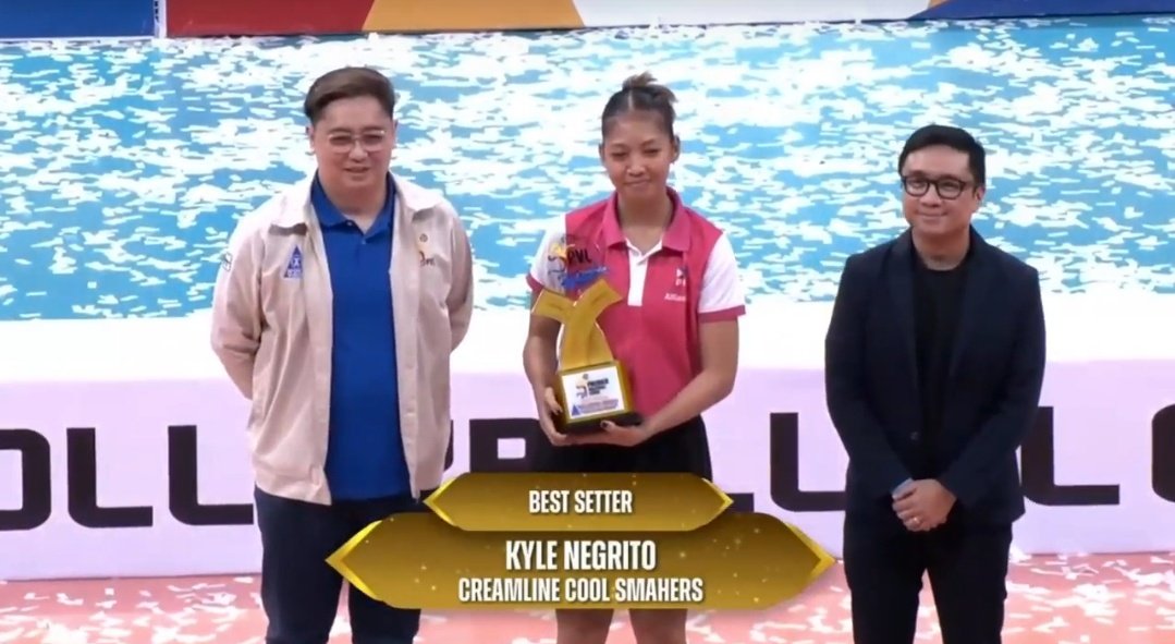 imyanceyyy's tweet photo. CONGRATULATIONS CCS GIRLS! 🩷🍦

Best Setter — Kyle Negrito
Best Outside Spiker — Alyssa Valdez
Best Middle Blocker — Jeanette Panaga

#PVLonTour #PVL2025 https://t.co/KIGo8rSMkD