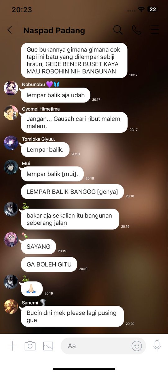 onifess's tweet photo. kny!au contains implied m/f , implied obamitsu , harshwords 

imagine para hashira dan uppermoon tinggalnya seberangan, perkara batu aja bisa jadi masalah besar 
https://t.co/meJe0Gmzkl