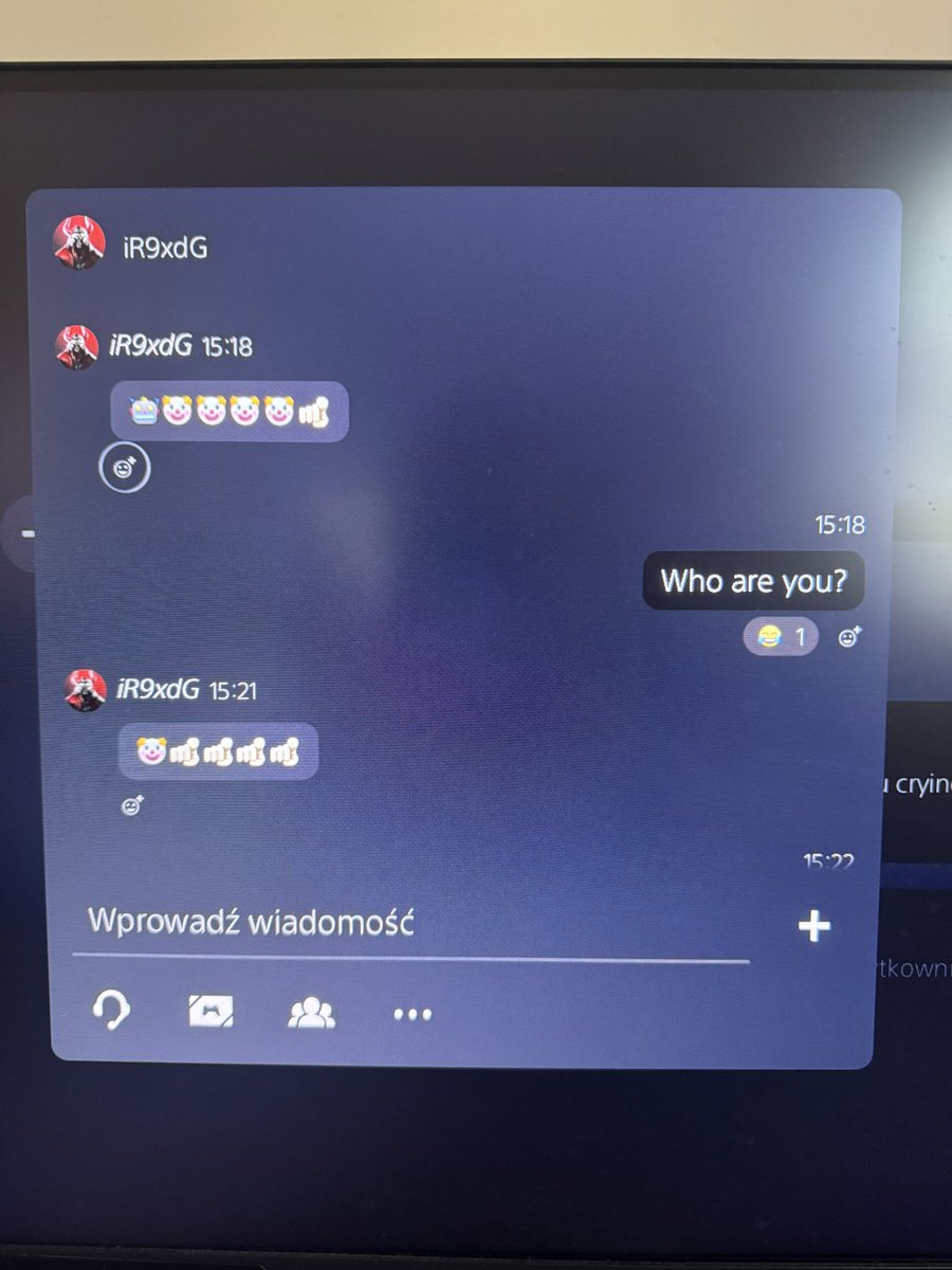 Tomsi_YT's tweet photo. Can someone pls tell me who he is? XD https://t.co/X49ZnImW2q