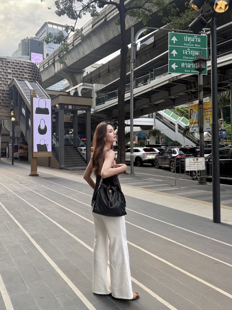 🫶🏻✌🏻 

#พลอยพีรชาดา #PloyPeerachada