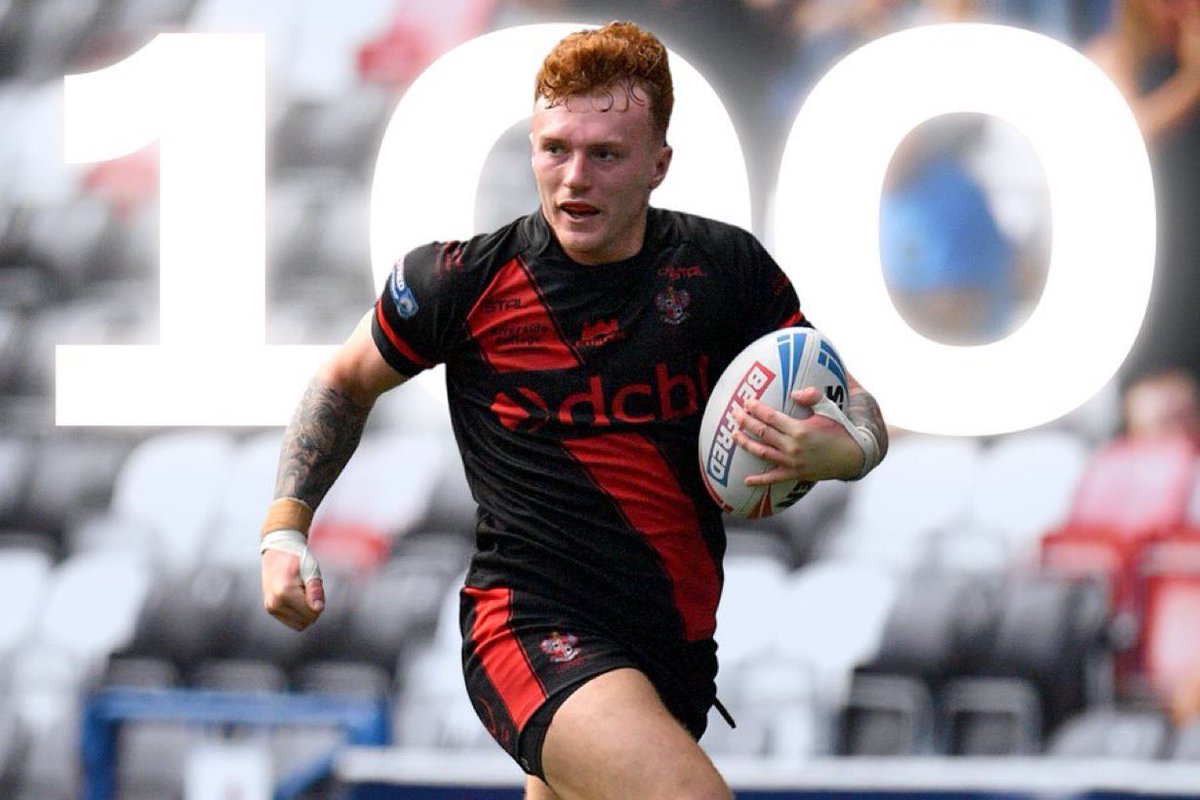 👊 100 up for Edgey!

🙌 Joe Edge is set for Widnes appearance number 1️⃣0️⃣0️⃣ this afternoon!

One of our own... 🖤❤️
