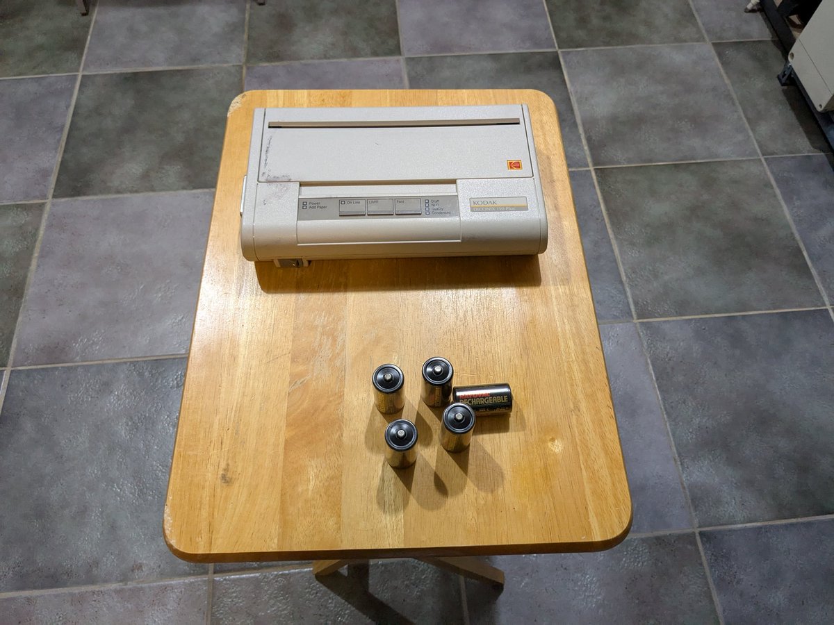 techknight tweet media