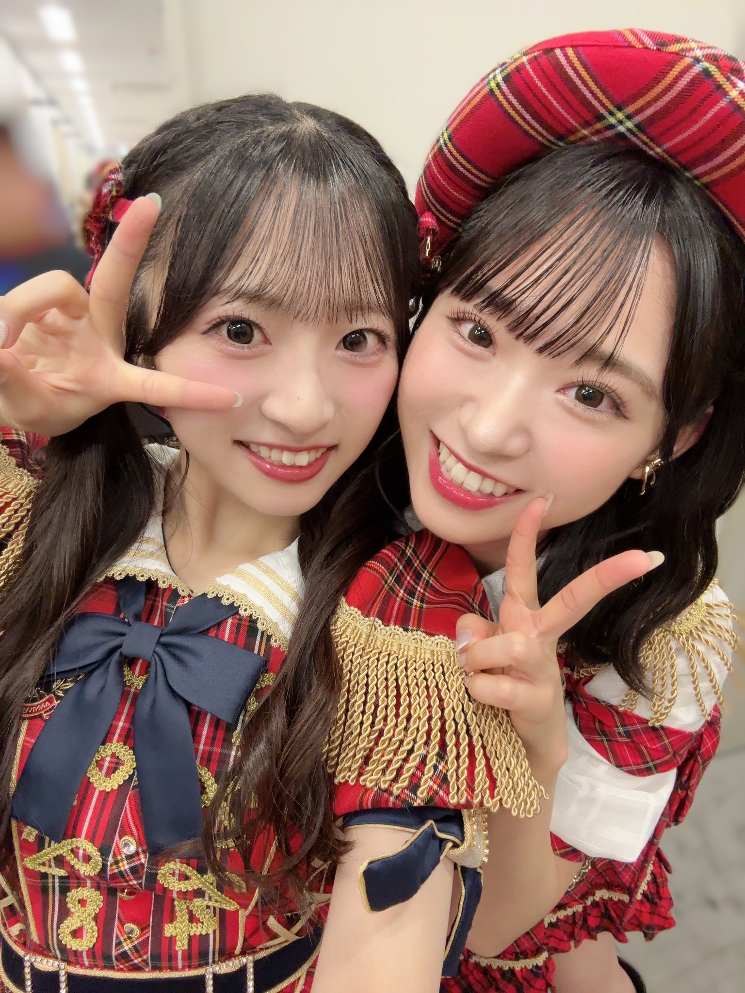 AKB48　秋山由奈　2ショット写真会場限定 お守り　おまもり爆レス祈願ver. AKB48 秋山由奈 2ショット写真会場限定 お守り おまもり爆レス