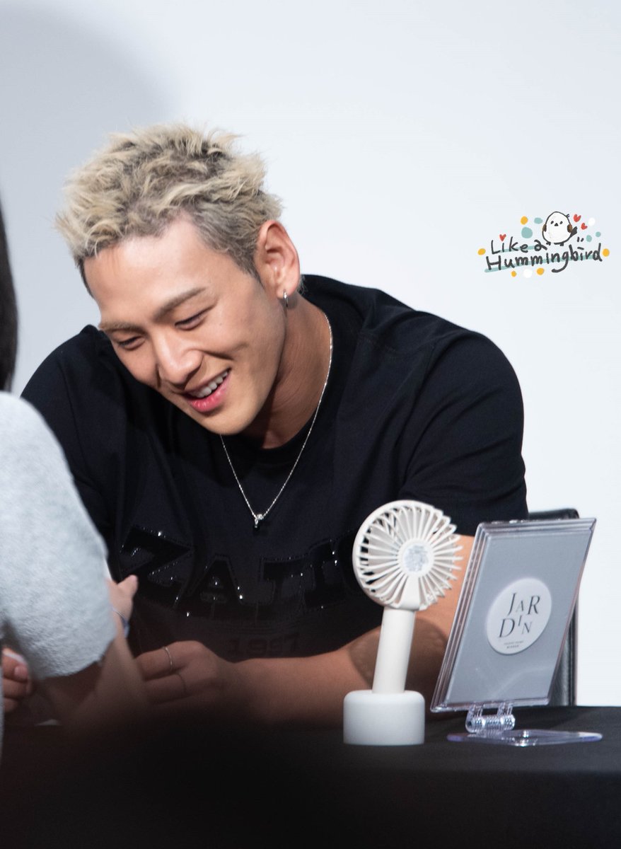 hummingbird0721's tweet photo. 250816 #백호 #BAEKHO #트리셀 #TREECELL
멋지고 다정하고 귀여운거 다하는 멋진남자 #강동호 https://t.co/VfY5gm0rHW