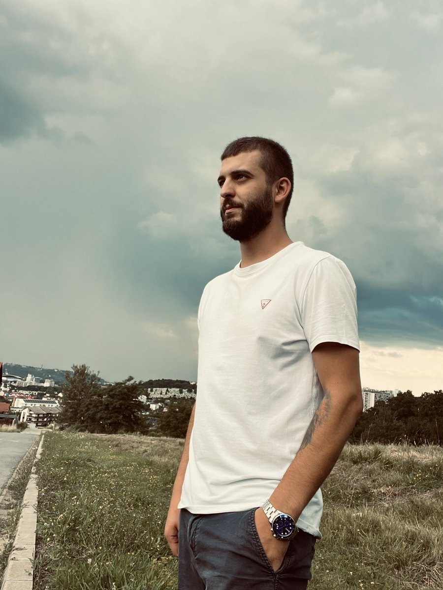 ElChapoGuzman95 tweet media