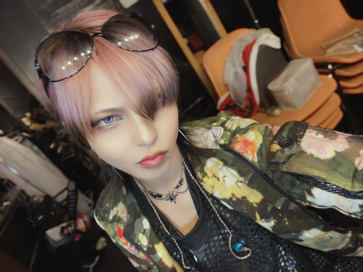Z CLEAR AKIRA チェキ 𝐙 𝐂𝐋𝐄𝐀𝐑 𝐀𝐊𝐈𝐑𝐀【04.28 渋谷WWW】 (@zclear.akira