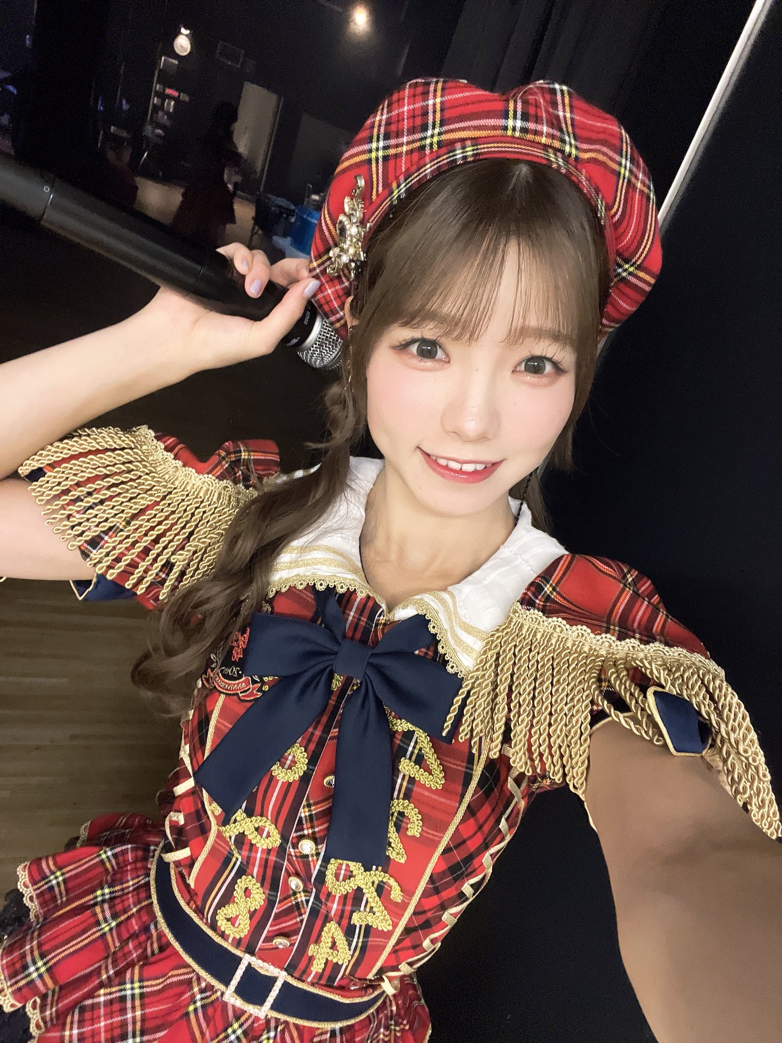 髙橋彩音　AKB48 TOUR2025 PARTYが始まるよ　生写真　ホログラム 髙橋彩音 AKB48 TOUR2025 PARTY 生写真 コンプ 2弾 - メルカリ