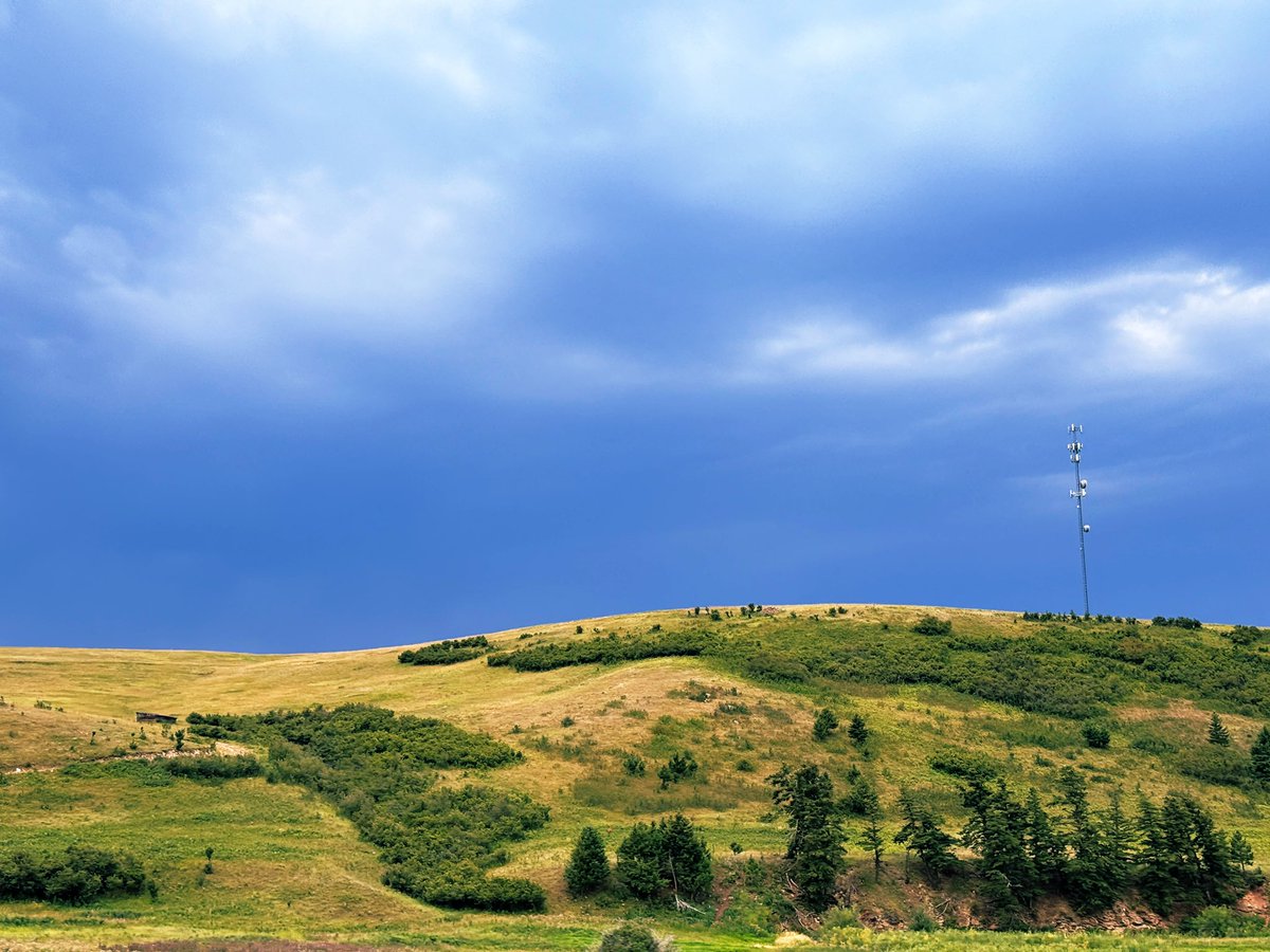 wdlyon's tweet image. Skirted around most of the storm last night, hunkered down before the big stuff came in… Next stop Glacier National Park! 

"USA Tour '25 🇺🇸 rolls on!

#LiveFree #AttackLife