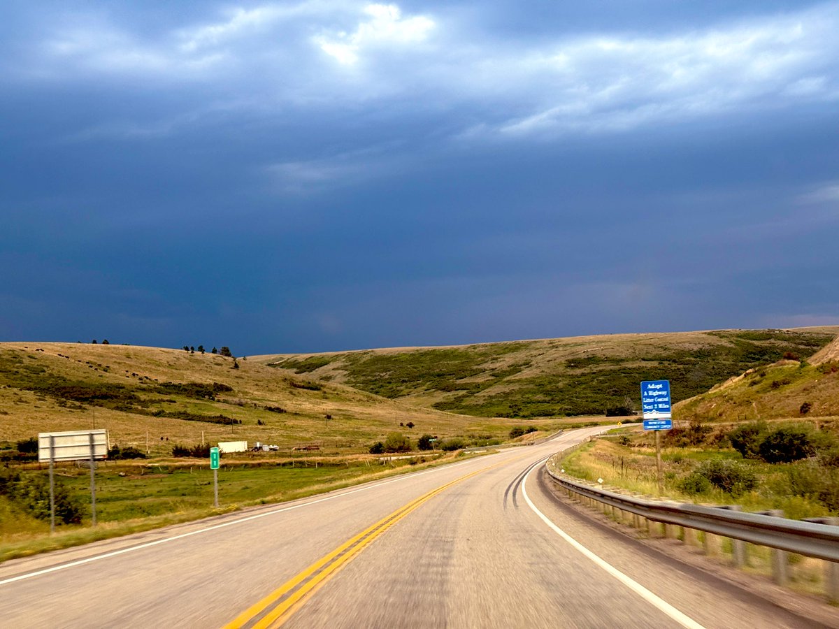 wdlyon's tweet image. Skirted around most of the storm last night, hunkered down before the big stuff came in… Next stop Glacier National Park! 

"USA Tour '25 🇺🇸 rolls on!

#LiveFree #AttackLife