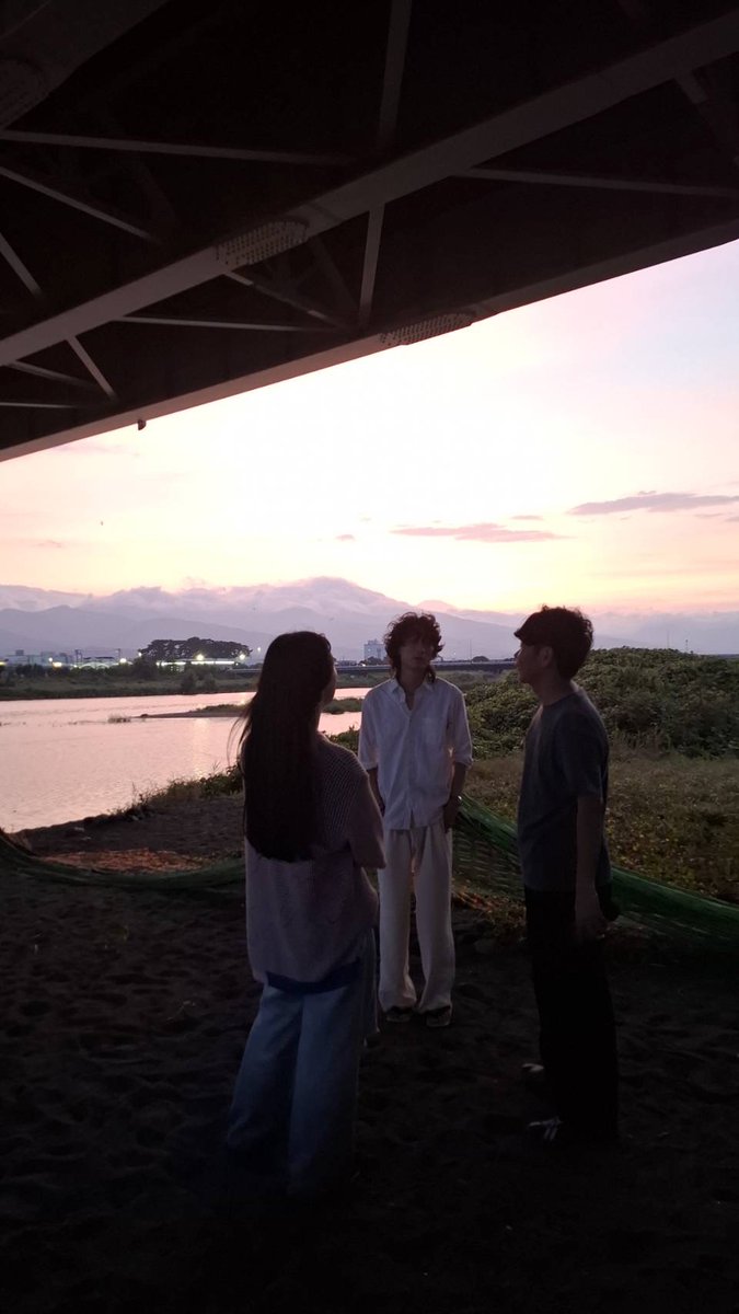 写真家の松田凪さん <a href="/matsudanagi/">松田 凪</a> にアーティスト写真を撮影していただきました
近日公開予定、現像が楽しみです！