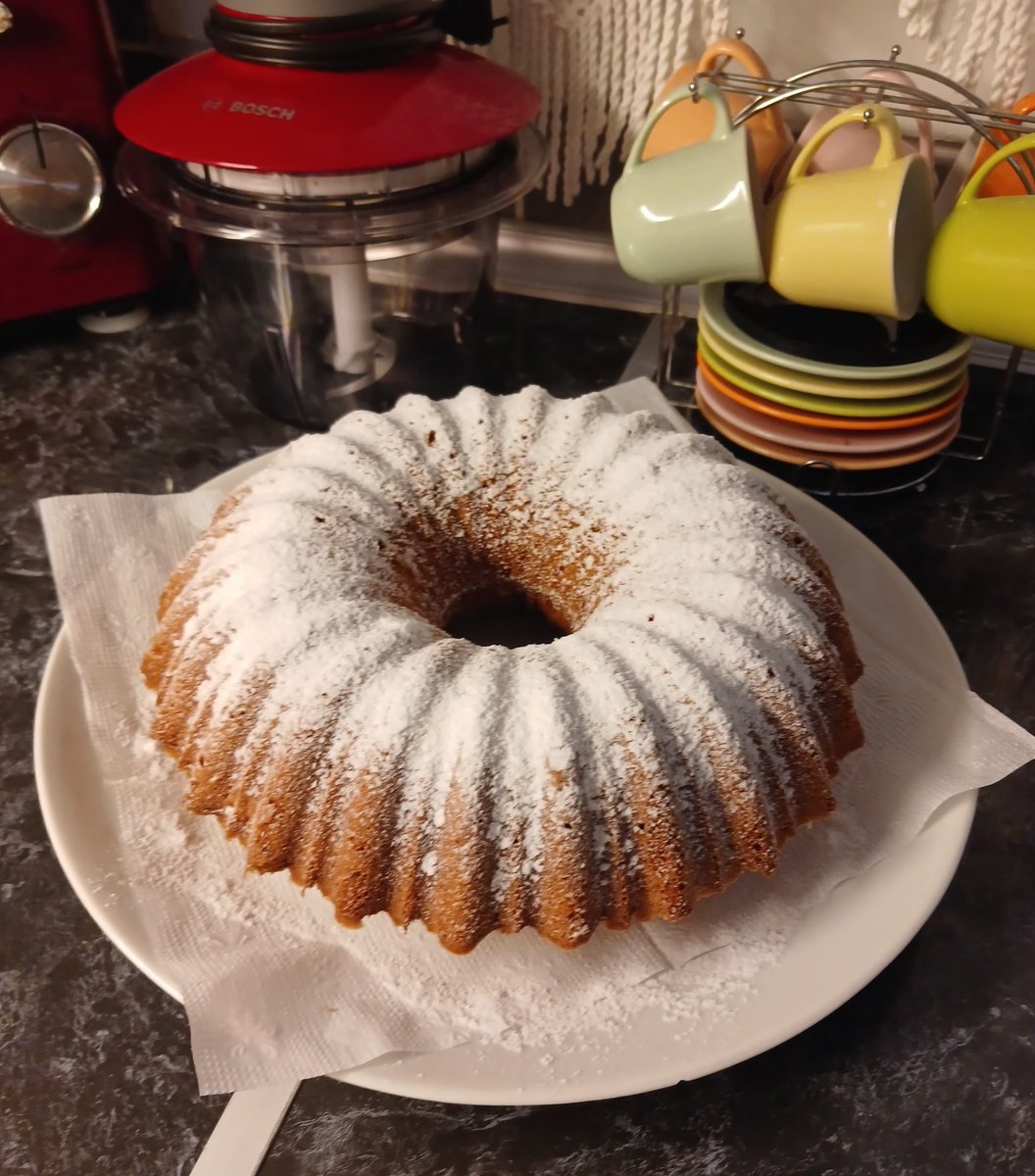 Beş çayına annem isterde yapmazmıyımm hiççç.😋😋☕️☕️
#beşçayı #tarçınlıhavuçlucevizlikek