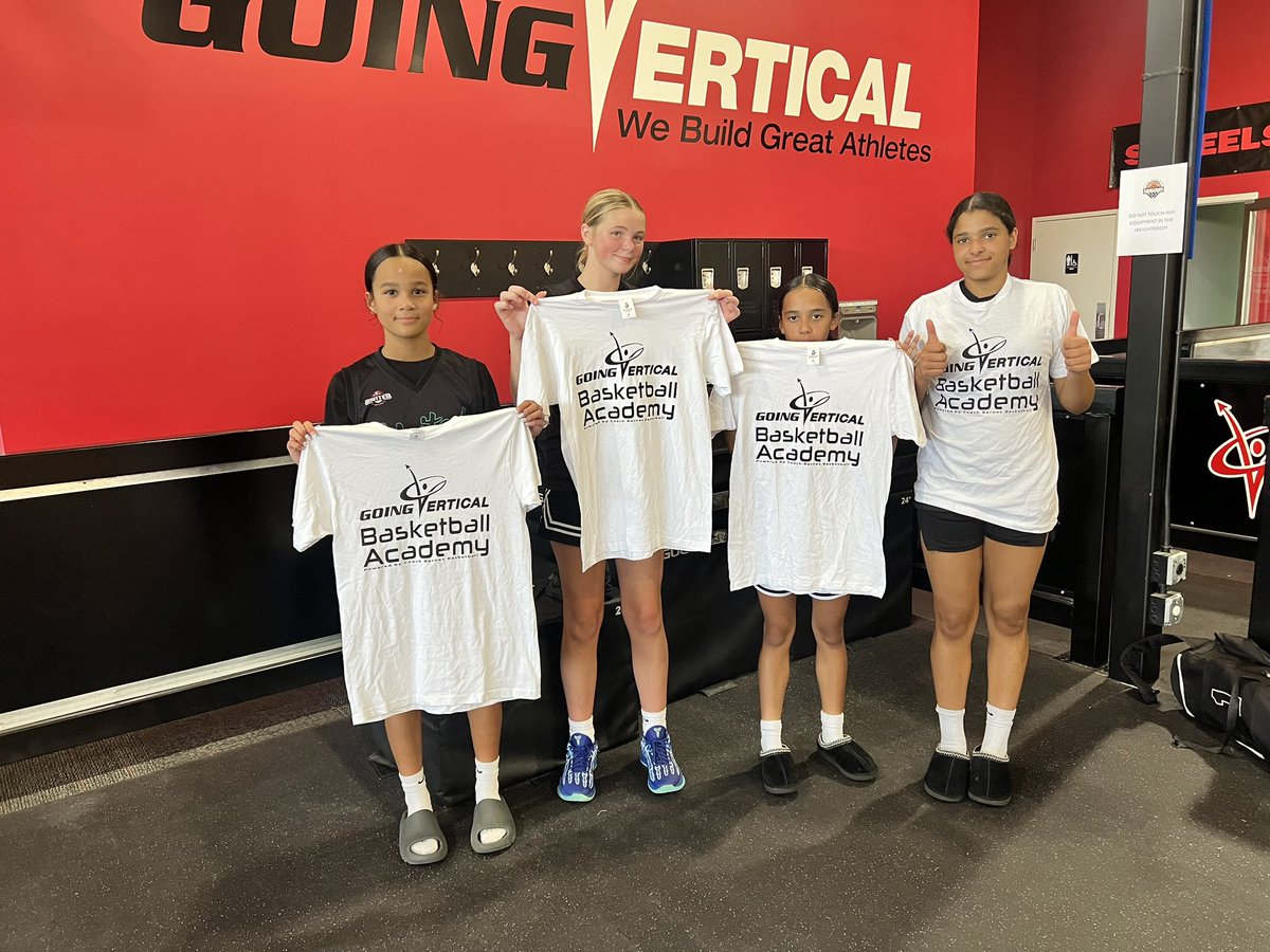 Huge thank you to everyone who came out for the Back-to-School Battle yesterday 🙌🙌 The energy, competition, and community support made it an incredible day. Couldn’t have asked for a better way to kick off the school year! 🏀✨