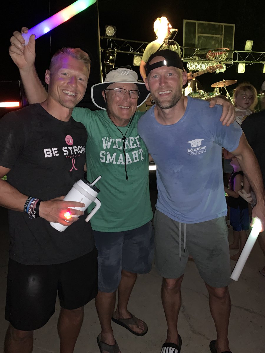Mark Ovenden (@markosports) on Twitter photo Super Saturday with family and friends! From watching 5 grandsons play 🏈 to ⛳️ w best buddies at <a href="/GLWillowRun/">Willow Run Golf Course</a> 🕺🎉 to Best Point Block Party 🎶🎸🥁🎤at Lake Madison and Dancing 💃🏼 w the boys & 4 granddaughters. Saturdays don’t get any better than that! ❤️ Super Saturday with family and friends! From watching 5 grandsons play 🏈 to ⛳️ w best buddies at <a href="/GLWillowRun/">Willow Run Golf Course</a> 🕺🎉 to Best Point Block Party 🎶🎸🥁🎤at Lake Madison and Dancing 💃🏼 w the boys & 4 granddaughters. Saturdays don’t get any better than that! ❤️