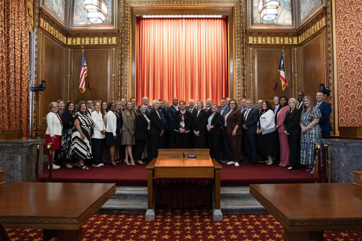 Members of <a href="/LeadershipOhio/">Leadership Ohio</a>  Leadership Ohio gained insight about the judiciary from Chief Justice Sharon L. Kennedy when they visited the Supreme Court as part of their Columbus learning experience.