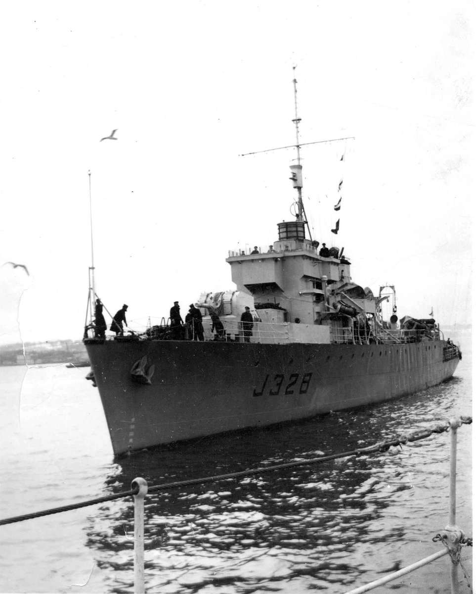 Algerine (Reciprocating engined) class minesweeper HMCS Kapuskasing (J 326) A/Lt.Cdr. Angus Hetherington Rankin, OBE, RCNVR: Commissioned 17.08.44.