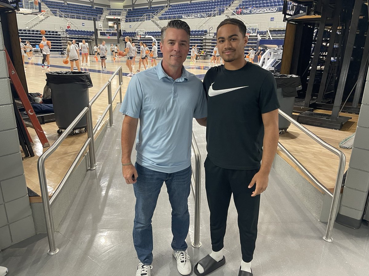 Carson (@scott1_2026) on Twitter photo Blessed to be able to talk to <a href="/BrettWeiberg/">Brett Weiberg</a> and <a href="/dodowd13/">Dan O'Dowd</a> !! Had a great time looking around the campus. Awesome Facilities!! Blessed to be able to talk to <a href="/BrettWeiberg/">Brett Weiberg</a> and <a href="/dodowd13/">Dan O'Dowd</a> !! Had a great time looking around the campus. Awesome Facilities!!