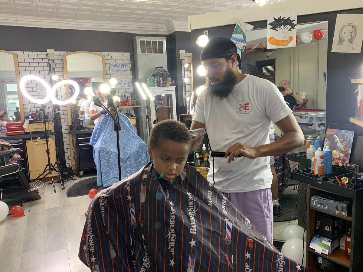 John Armato (@johnjarmato) on Twitter photo Tony Betts &crew at Blades Edge helping students get a fresh start on the year with free haircuts &@ByDeborahAnn school supplies 227 Walnut St. open till 6 PM. School supplies while they last. More reason to say proud to be from Pottstown. <a href="/PottstownNews/">Evan Brandt</a> <a href="/PSDRODRIGUEZ/">Stephen Rodriguez</a> <a href="/RepCiresi/">Rep. Joe Ciresi</a> Tony Betts &crew at Blades Edge helping students get a fresh start on the year with free haircuts &@ByDeborahAnn school supplies 227 Walnut St. open till 6 PM. School supplies while they last. More reason to say proud to be from Pottstown. <a href="/PottstownNews/">Evan Brandt</a> <a href="/PSDRODRIGUEZ/">Stephen Rodriguez</a> <a href="/RepCiresi/">Rep. Joe Ciresi</a>