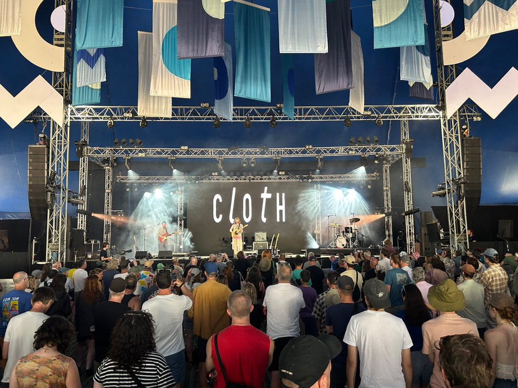 gdpreston's tweet photo. Today so far: Cloth, Folk Bitch Trio, Warmduscher and a cracking set from Yard Act #GreenManFest https://t.co/aYjdRYfL2i