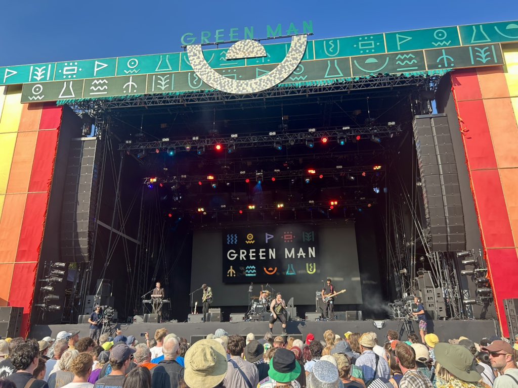 gdpreston's tweet photo. Today so far: Cloth, Folk Bitch Trio, Warmduscher and a cracking set from Yard Act #GreenManFest https://t.co/aYjdRYfL2i