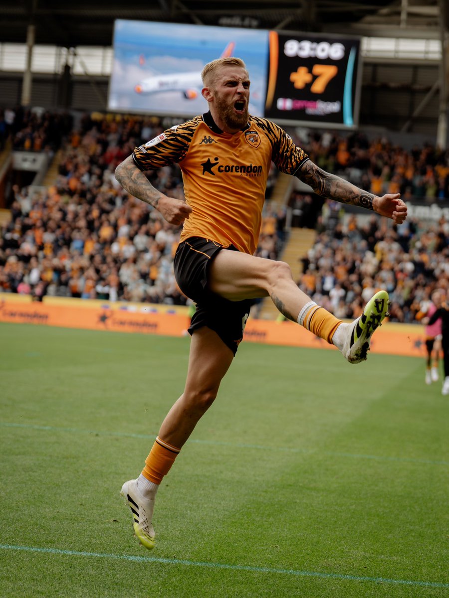 Oli McBurnie tweet media