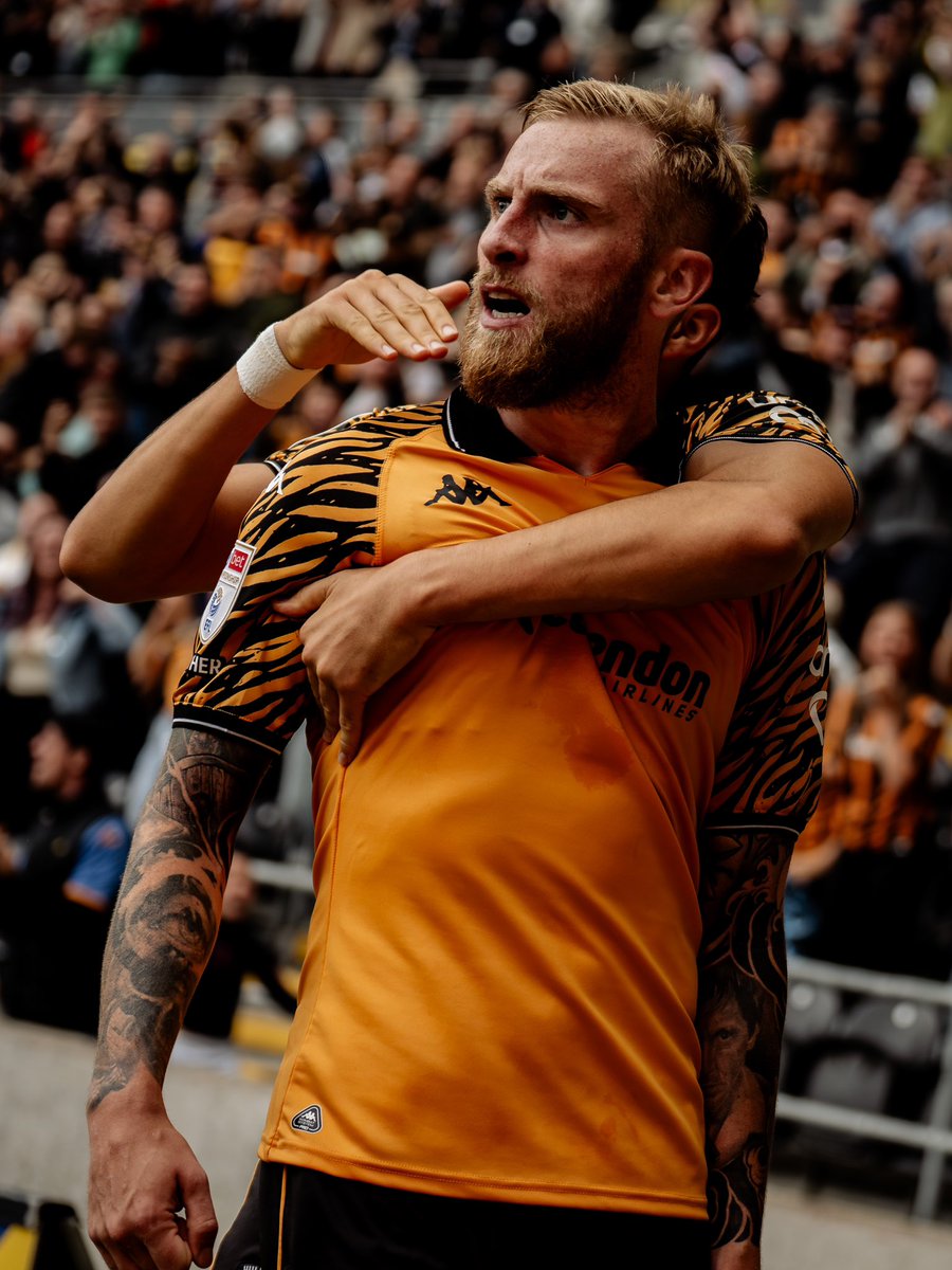 Oli McBurnie tweet media