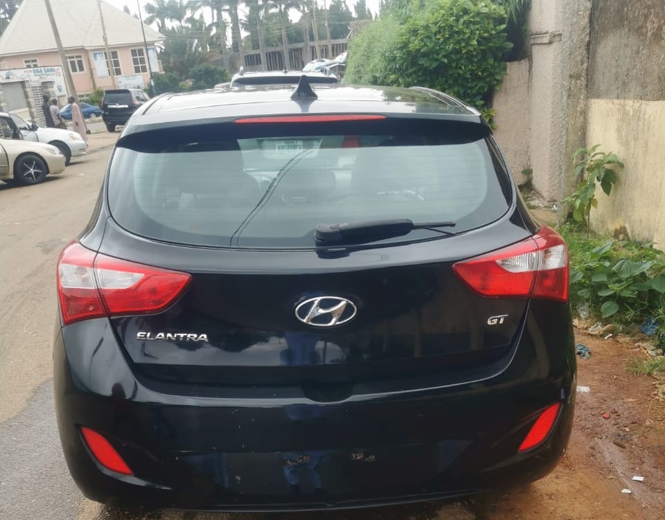 2013 Hyundai Elantra GT | Full Option - Panoramic Roof, Power &amp; Heated Mirror/Seat, Rear AC veins, Alloyed Rim etc | Location - Kaduna | Title - Clean USA used  | Price - 10m (only) | Engine - 1.8L | Seat - Leather | Fuel Effiency - 12KM/L