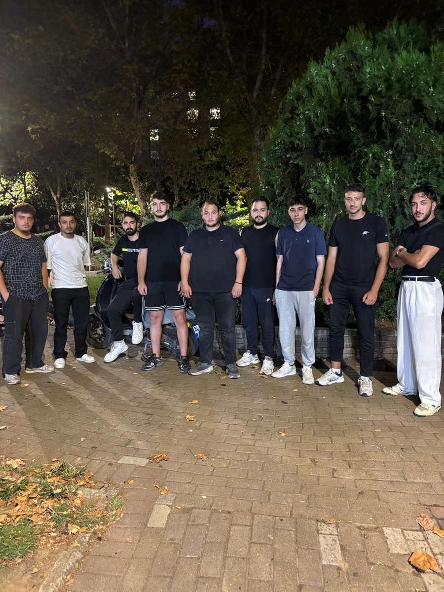 Kozyatağı'nın sahibi <a href="/Kozyatagigfb/">Kozyatağı Gfb</a> 😉