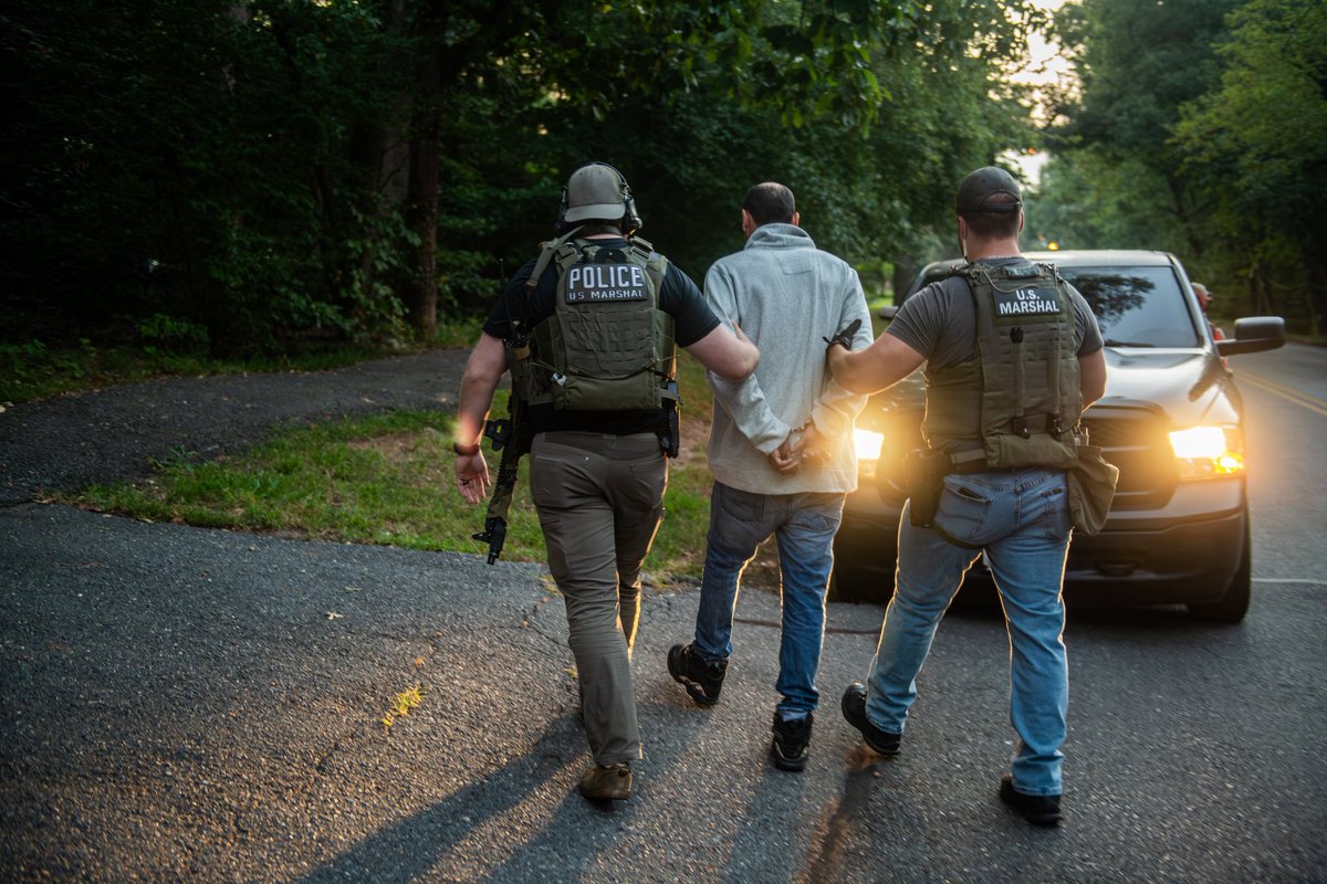 U.S. Marshals Service tweet media