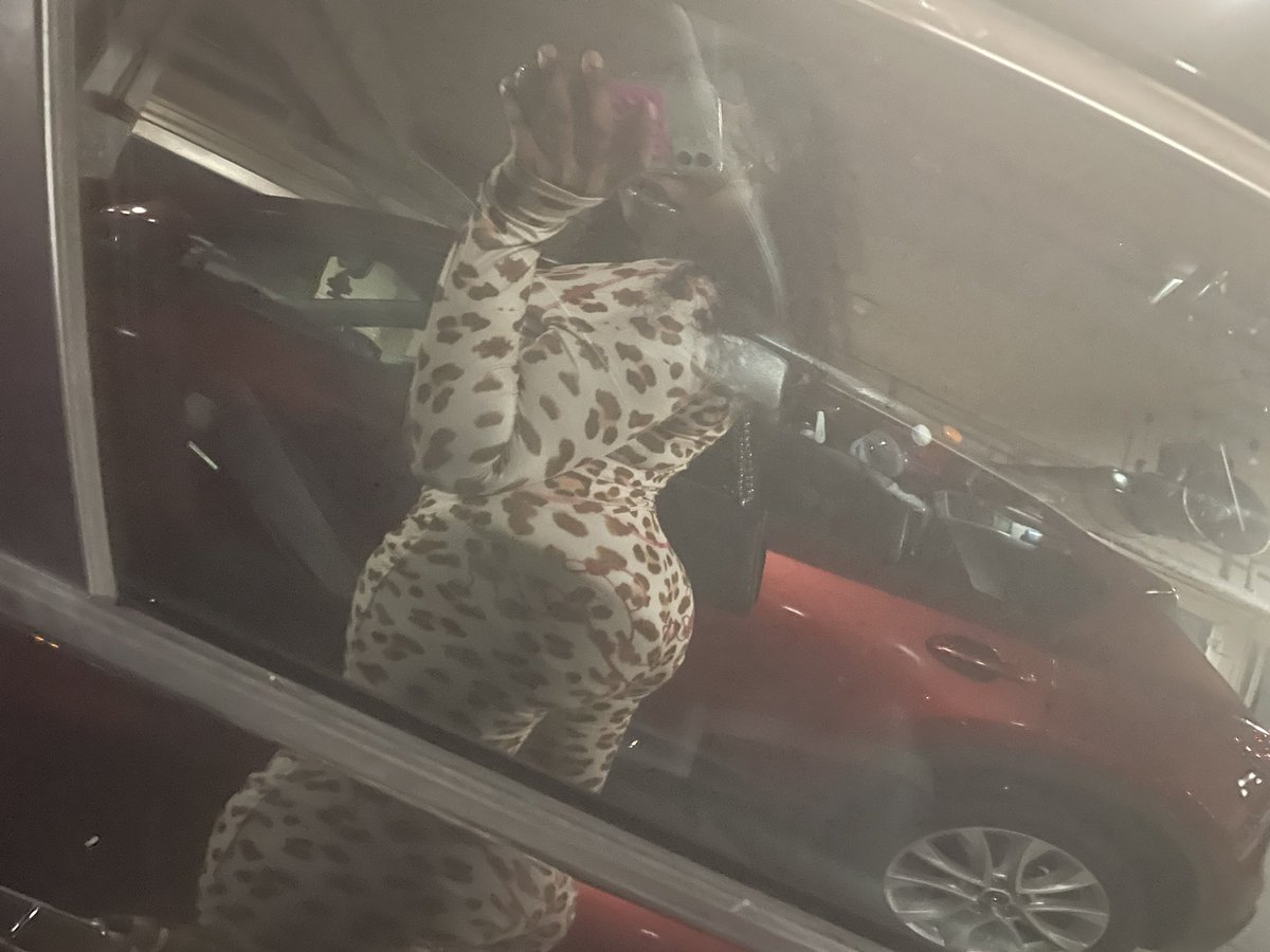 iamdellesha's tweet photo. rawwwww 🐆 https://t.co/rDFONzd7kU