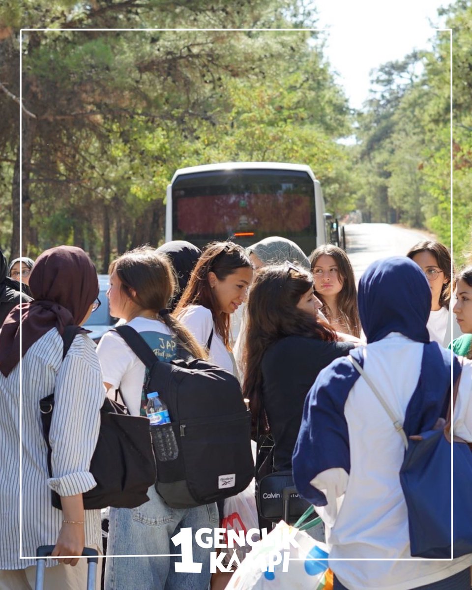 #1GençlikKampı’nın hanım teşkilat etabı sona erdi. 💙

Doğanın kalbinde, dostluğun ve kardeşliğin en güzel örneklerini yaşadık. Şimdi ise kalbimizde güzel hatıralarla vedalaşıyoruz. 
Seneye görüşmek üzere! 🙋🏻‍♀️