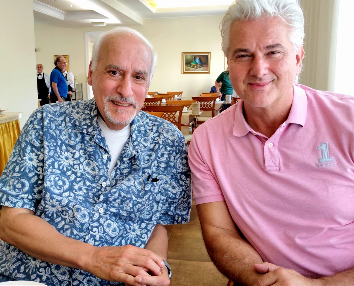 EPMaster's tweet photo. Noted neuroscientist Dr. Damir del Monti and I shared insights and breakfast at the Metaforum SommerCamp in Abano Terme Italy. #ACEP #EnergyPsychology #Tapping #TFT #EFT #Brain #Energy #treatment #metaforum https://t.co/BJ2PQnKQDp