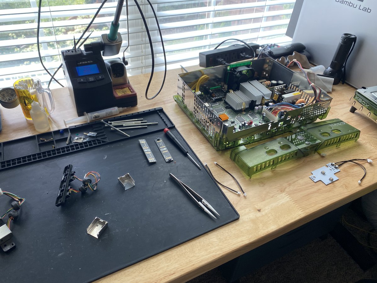 Rainy Day Retro tweet media