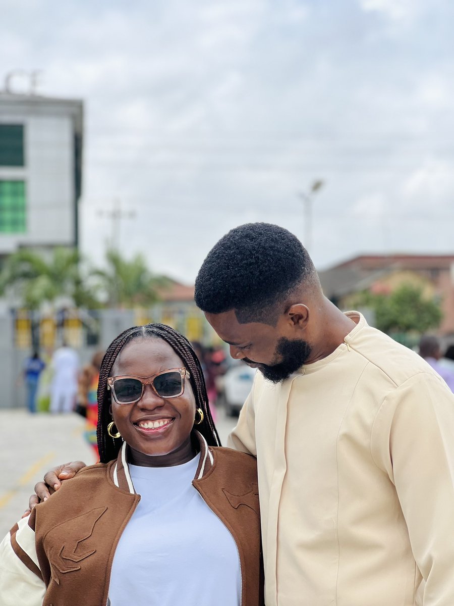 Happy Sunday everyone ❤️✨
We had a great time in service today

PS: I am in the era of wearing my husband’s clothes as I can’t wear my dresses again 😅 and they said i rocked the jacket better😂
Have a beautiful week ahead