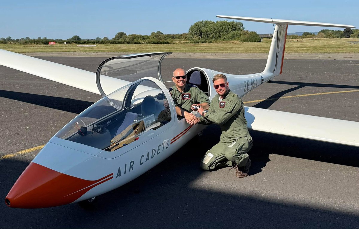 645 Volunteer Gliding Squadron tweet media