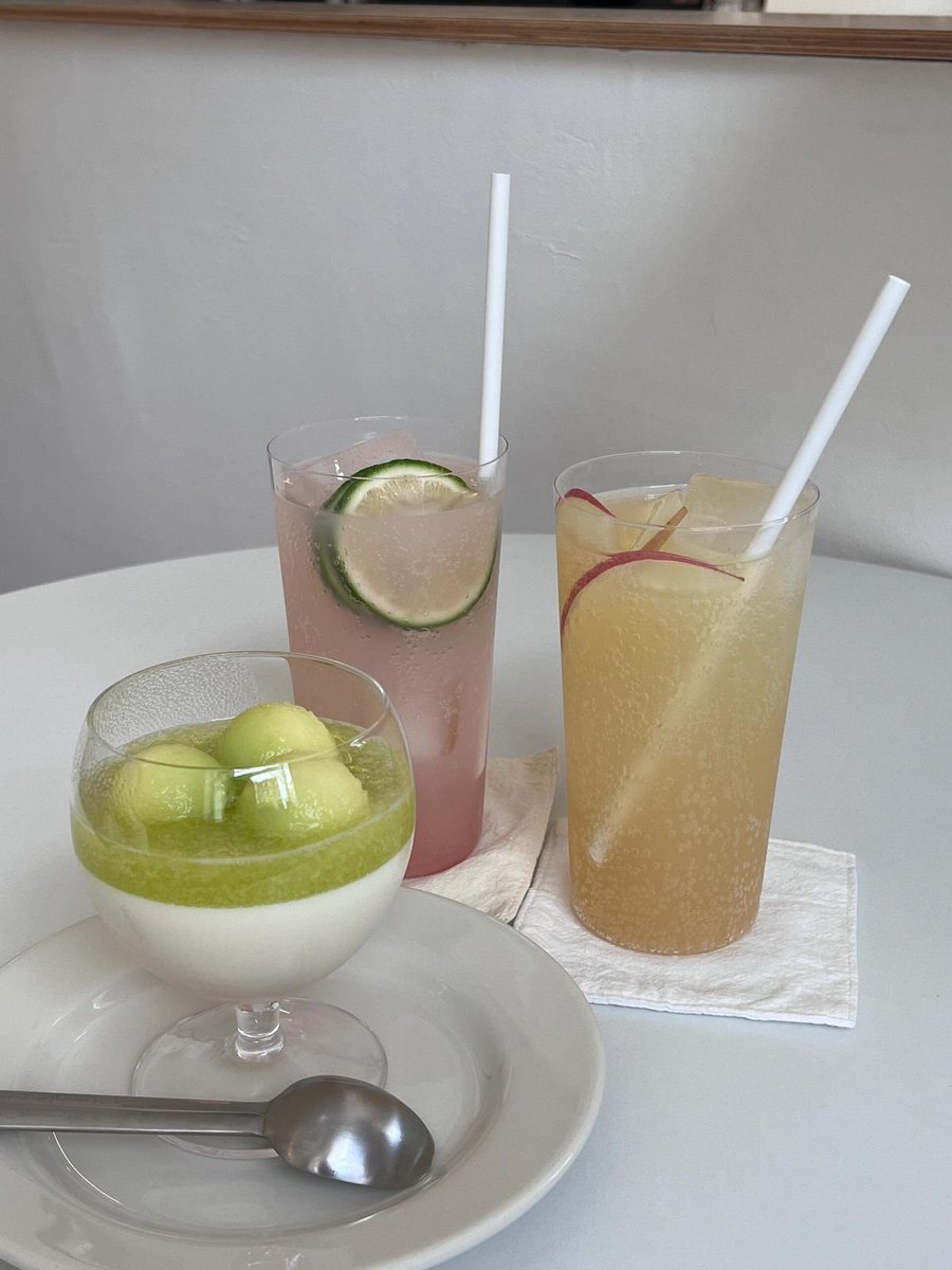 CButterscotch_C's tweet image. 至福の朝💛
コーヒー、そよ風、そしてリラックスした心☕️🍃